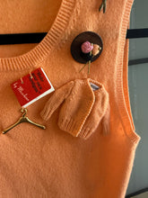 Load image into Gallery viewer, Moschino Peach Cashmere Knit Knitting Sweater
