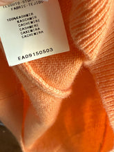 Load image into Gallery viewer, Moschino Peach Cashmere Knit Knitting Sweater