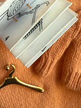 Load image into Gallery viewer, Moschino Peach Cashmere Knit Knitting Sweater