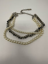 Load image into Gallery viewer, Moschino 30th Aniversar Faux Pearl Chain Necklace Archivio