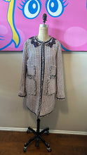 Load image into Gallery viewer, Giambattista Valli Size 46 Taupe &amp; Black Tweed Coat
