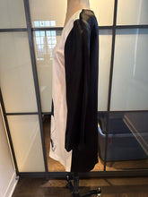 Load image into Gallery viewer, Moschino Cheap &amp; Chic Size 8 Black &amp; Ivory Puppy Dog Dress
