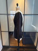 Load image into Gallery viewer, LaQuan Smith Size XS Black &amp; White Tuxedo Dress NWT
