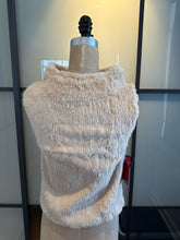 Load image into Gallery viewer, Izzue Size XS Cream Angora Funnel Neck Vest
