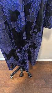 Escada Size 36 Blue & Black Evening Coat