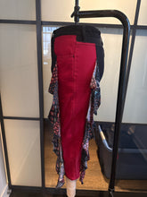 Load image into Gallery viewer, Moschino Black &amp; Red Ruffle Trim Cropped Pants
