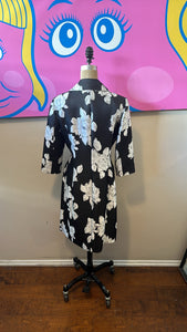 St. John Size 6 Black & White Silk Blend Coat