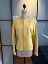 Load image into Gallery viewer, Solsona Leather Zip Front Jacket Vintage
