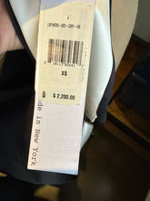 Load image into Gallery viewer, LaQuan Smith Size XS Black &amp; White Tuxedo Dress NWT
