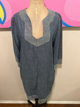 Load image into Gallery viewer, Trina Turk Size L Blue Denim Shift Dress
