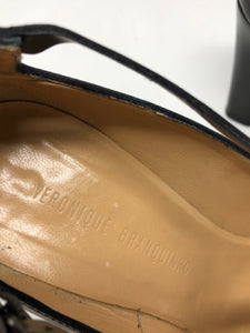 Veronique Branquinho Black Leather Mary Jane Pumps 1-437-8721