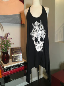 291 Size 2 Black & White Cotton High Low Skull Flowers Dress 2400-492-82920