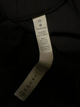 Load image into Gallery viewer, lululemon Size 10 Black Nylon Athletic Pants
