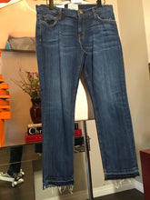 Load image into Gallery viewer, Current / Elliott Size 28 Blue Stretch Cotton Frayed Jeans NWT 2400-320-31020
