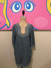 Load image into Gallery viewer, Trina Turk Size L Blue Denim Shift Dress
