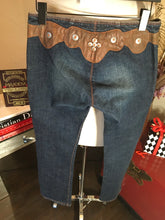 Load image into Gallery viewer, Adriano Goldschmed Size 27 Bluen Leather Waist Jeans 2400-283-52120
