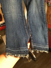 Load image into Gallery viewer, Current / Elliott Size 28 Blue Stretch Cotton Distressed Jeans 2400-314-52120
