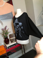 Load image into Gallery viewer, 291 Size 1 Black Cashmere SKull Arrow  Sweater 2400-850-9220
