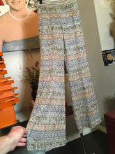 Load image into Gallery viewer, Missoni Size 42 Brown &amp; Gold Knit Wide Leg Pants 2400-377-11820
