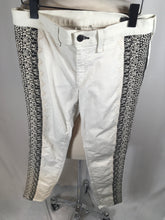 Load image into Gallery viewer, Rag &amp; Bone Size 29 Cream &amp; Black Stretch Cotton Jeans - 1-303-10/18/19
