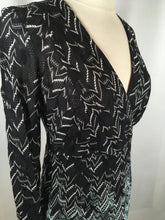Load image into Gallery viewer, Missoni Size 40 Black &amp; White Knit Dress 1-308-41819
