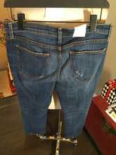 Load image into Gallery viewer, Current / Elliott Size 28 Blue Stretch Cotton Frayed Jeans NWT 2400-320-31020
