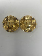 Load image into Gallery viewer, St. John Enamel Gold Flower Clip On Earrings
