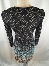 Load image into Gallery viewer, Missoni Size 40 Black &amp; White Knit Dress 1-308-41819
