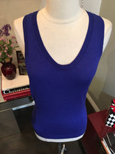 Load image into Gallery viewer, Alexander McQueen Size M Purple Wool &amp; Silk Cashmere Knit Top 2400-753-12119
