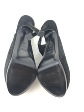 Load image into Gallery viewer, Yves Saint Laurent Black Trib Too Suede Pumps 1-532-112021
