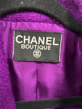 Load image into Gallery viewer, Chanel Size M Purple Wool Boucle Blazer
