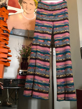 Load image into Gallery viewer, Missoni Size 42 Pink &amp; Green Waffle Striped Knit Striped Pants 2400-386-11820
