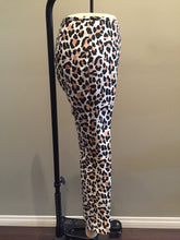 Load image into Gallery viewer, Michael Kors Sz 4 Tan Black Silk Texxtured Animal Print Cropped Pants 1-13-51019
