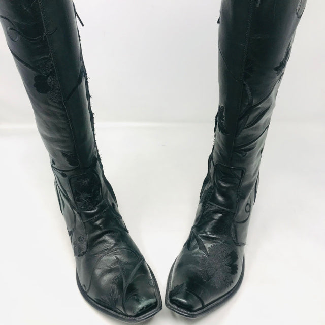 Gianni Barbato 37 Black Leather Embroidered Flower Knee High Boots 11-4-20