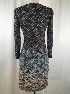 Missoni Size 40 Black & White Knit Dress 1-308-41819