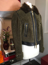 Load image into Gallery viewer, Burberry Brit Size 6 Brown Shearling Fur Jacket Coat 2677-1-92420
